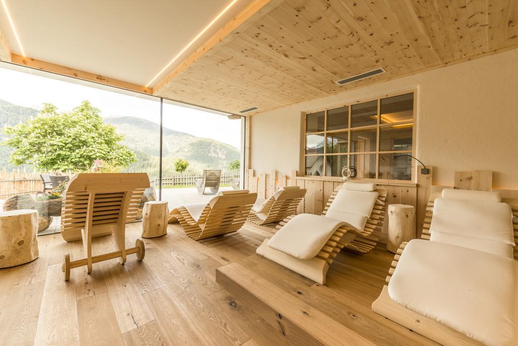 Hotel Kompatscherhof Luson Exteriör bild
